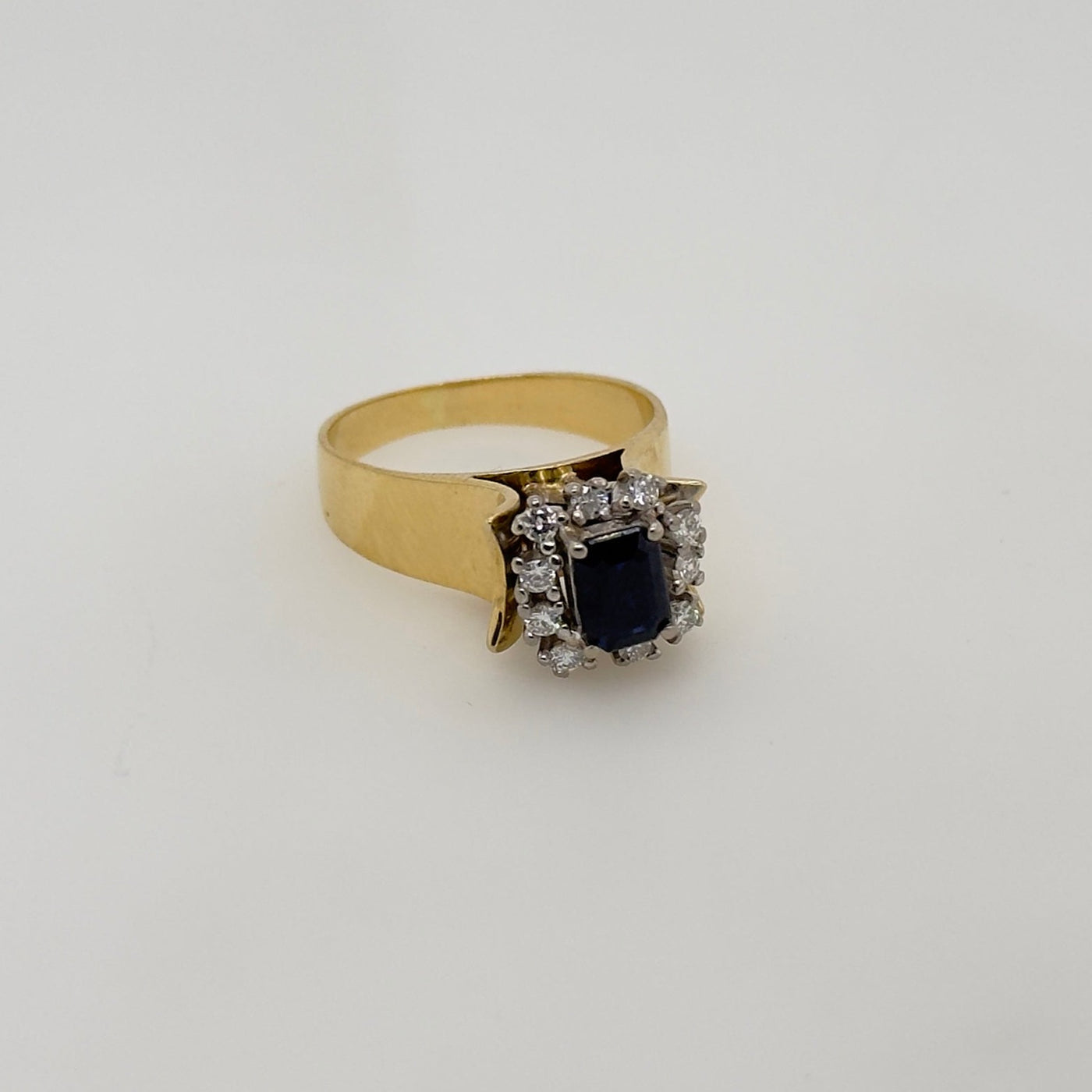 18ct Yellow and White Gold Dark Blue Sapphire and Diamond Ring