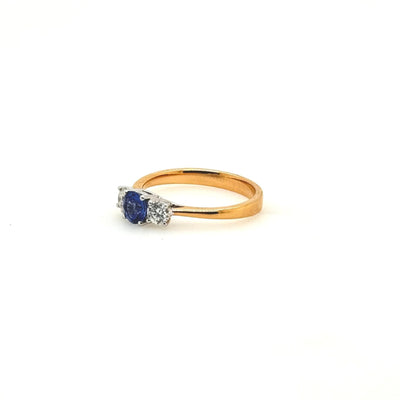 18ct Rose and White Gold Ceylonese Sapphire and Argyle Diamond Ring