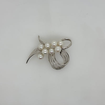 Sterling Silver Bow Design Pearl Brooch