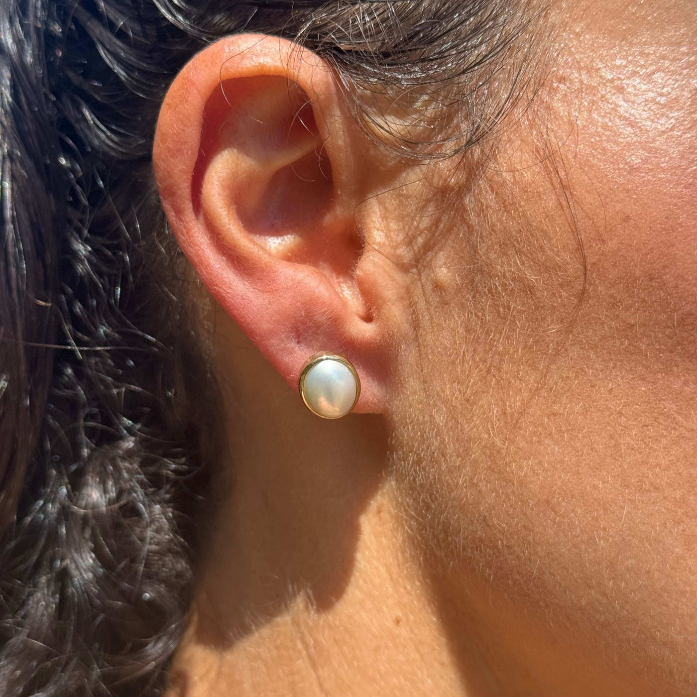 Handmade 9ct Yellow Gold Mabe Pearl Stud Earrings