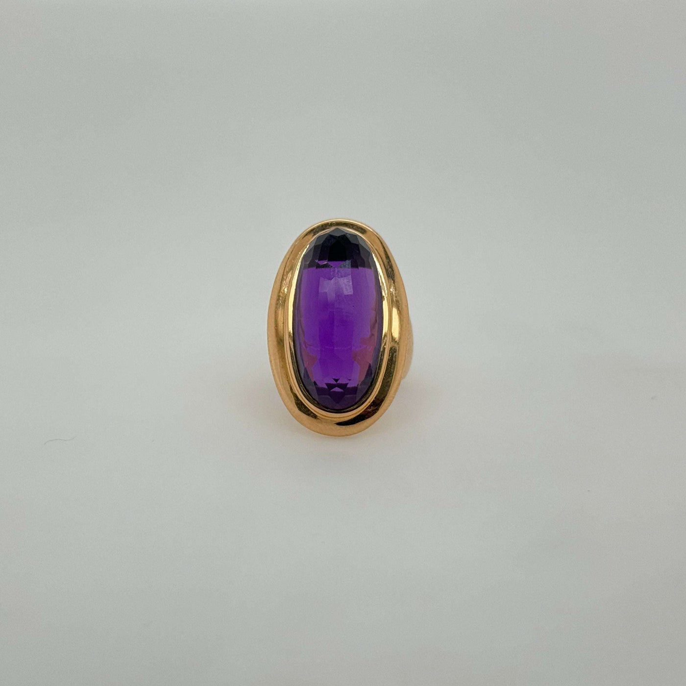 18ct Rose Gold Large Elongated Oval Amethyst Ring