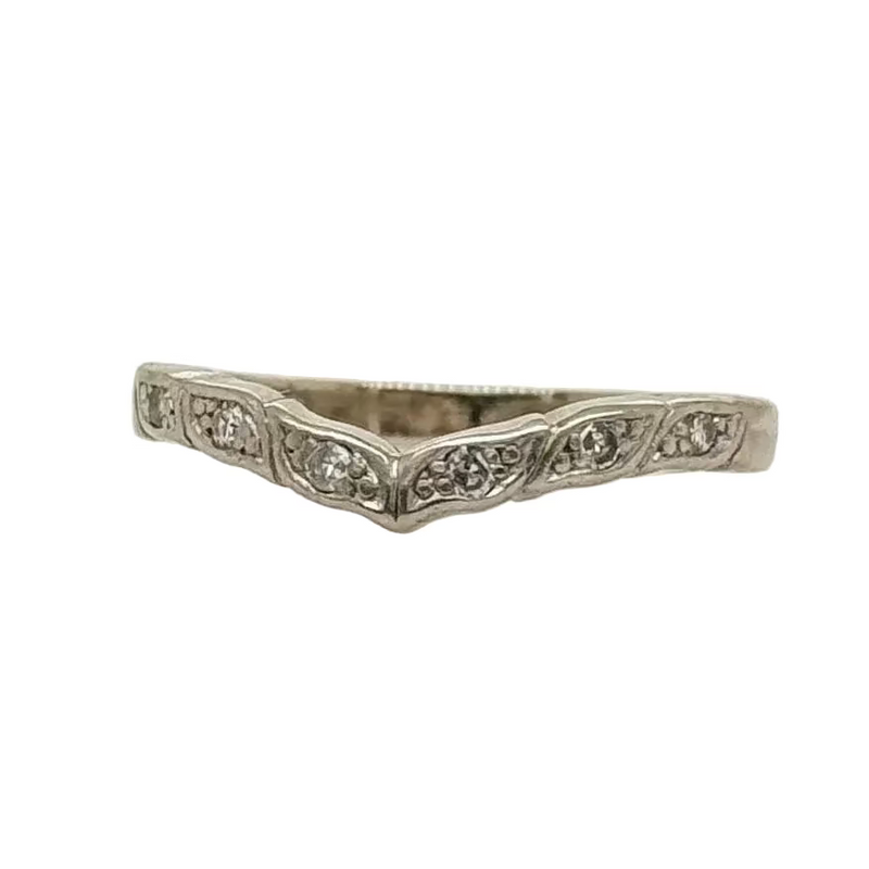 V-Shaped 18ct White Gold Diamond Ring