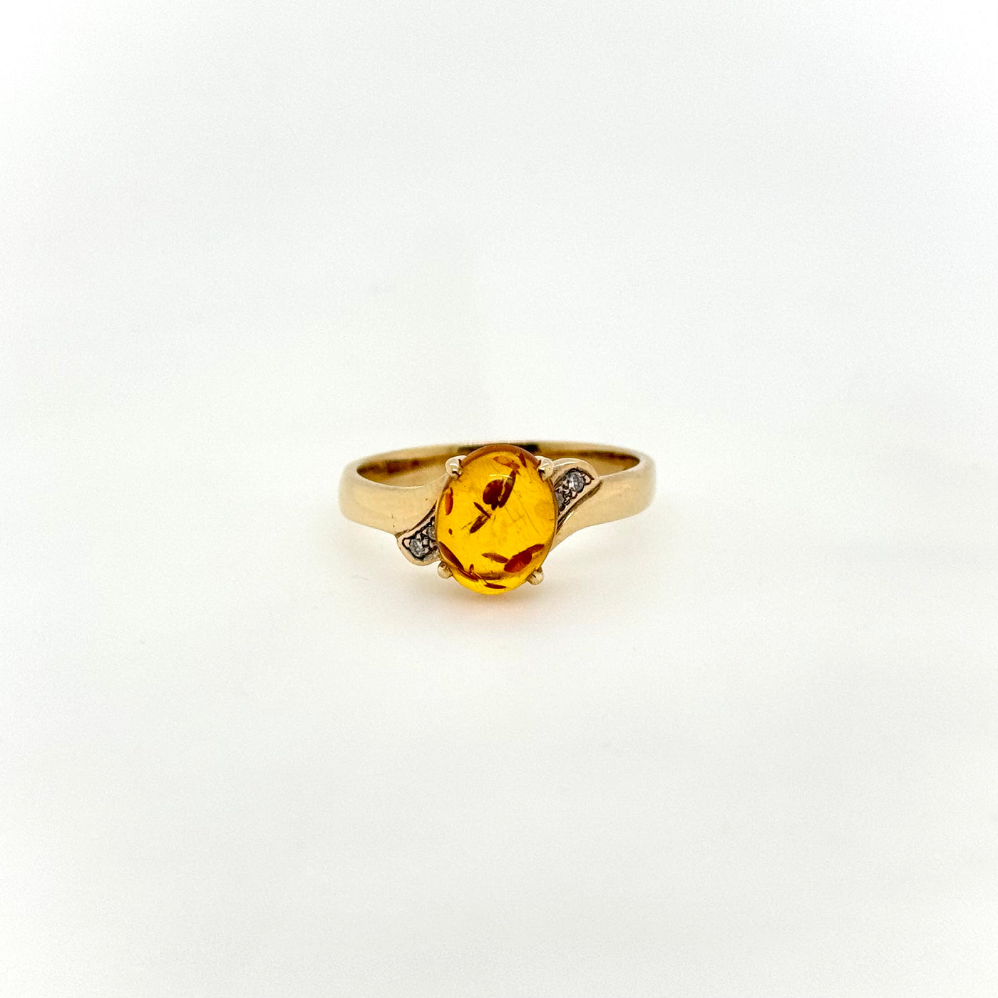 9ct Yellow Gold Amber and Diamond Ring