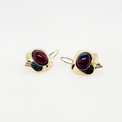 14ct Yellow Gold Oval Garnet and Shepherd Hook Earrings