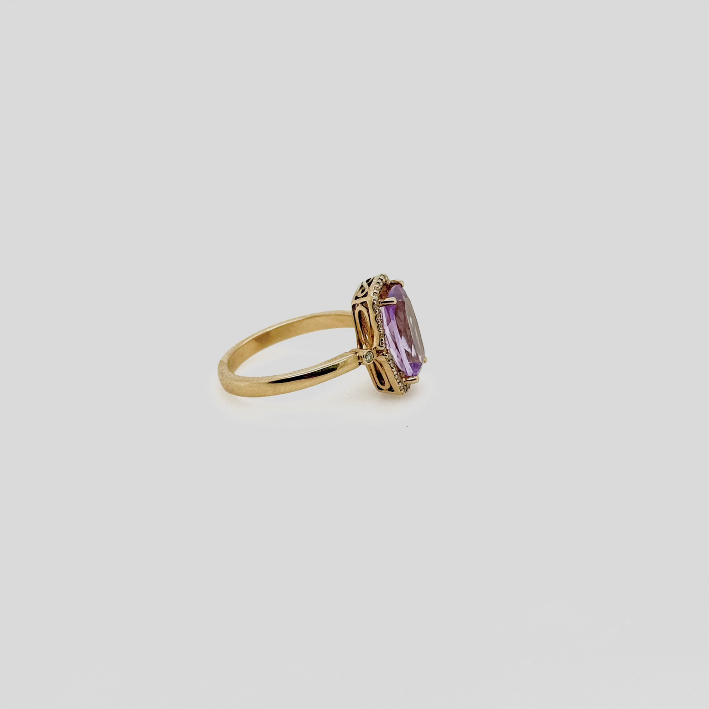 9ct Yellow Gold Amethyst and Diamond Halo Ring