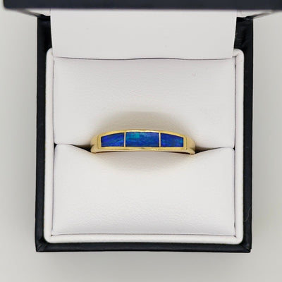 18ct Yellow Gold Ring w/ Opal Inlay