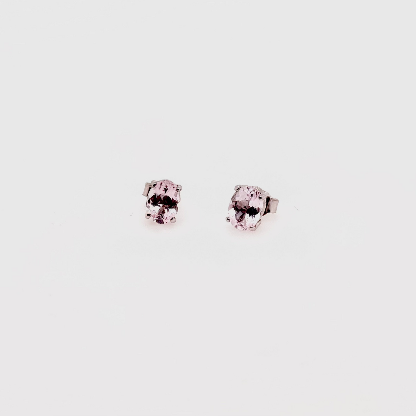 18ct White Gold Oval Morganite Stud Earrings