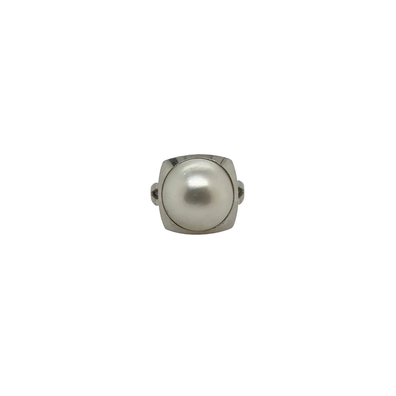 14ct White Gold Mabe Pearl Dress Ring