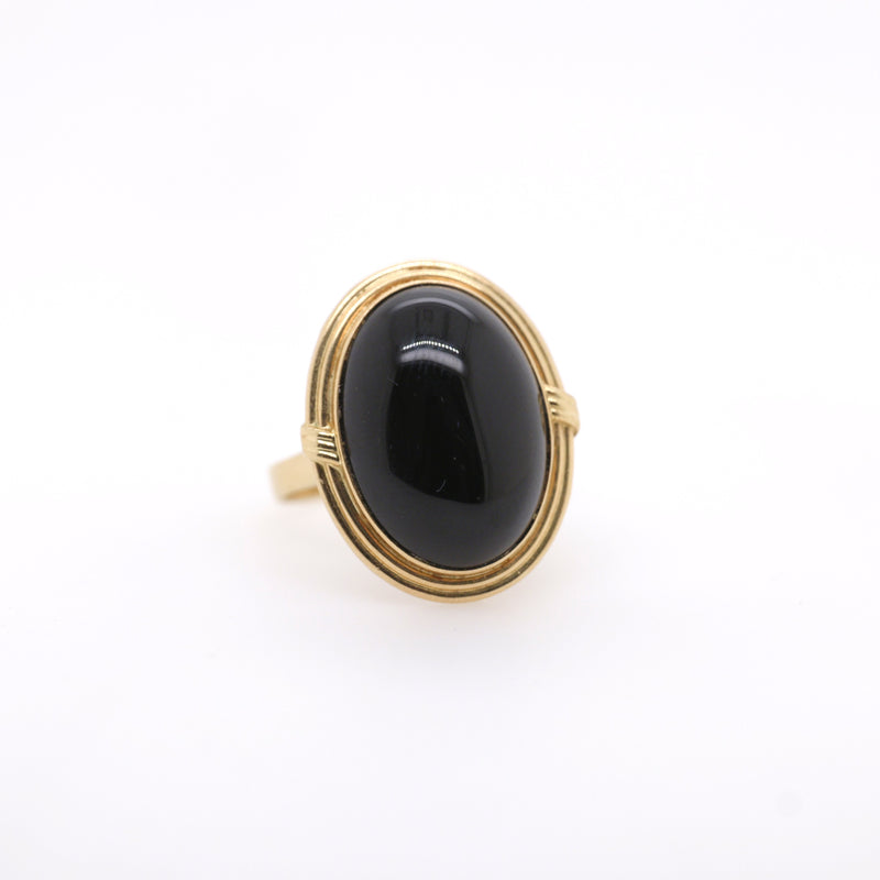 14ct Yellow Gold Large Bezel Set Oval Onyx Dress Ring