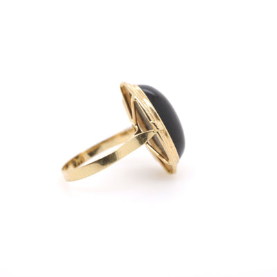 14ct Yellow Gold Large Bezel Set Oval Onyx Dress Ring