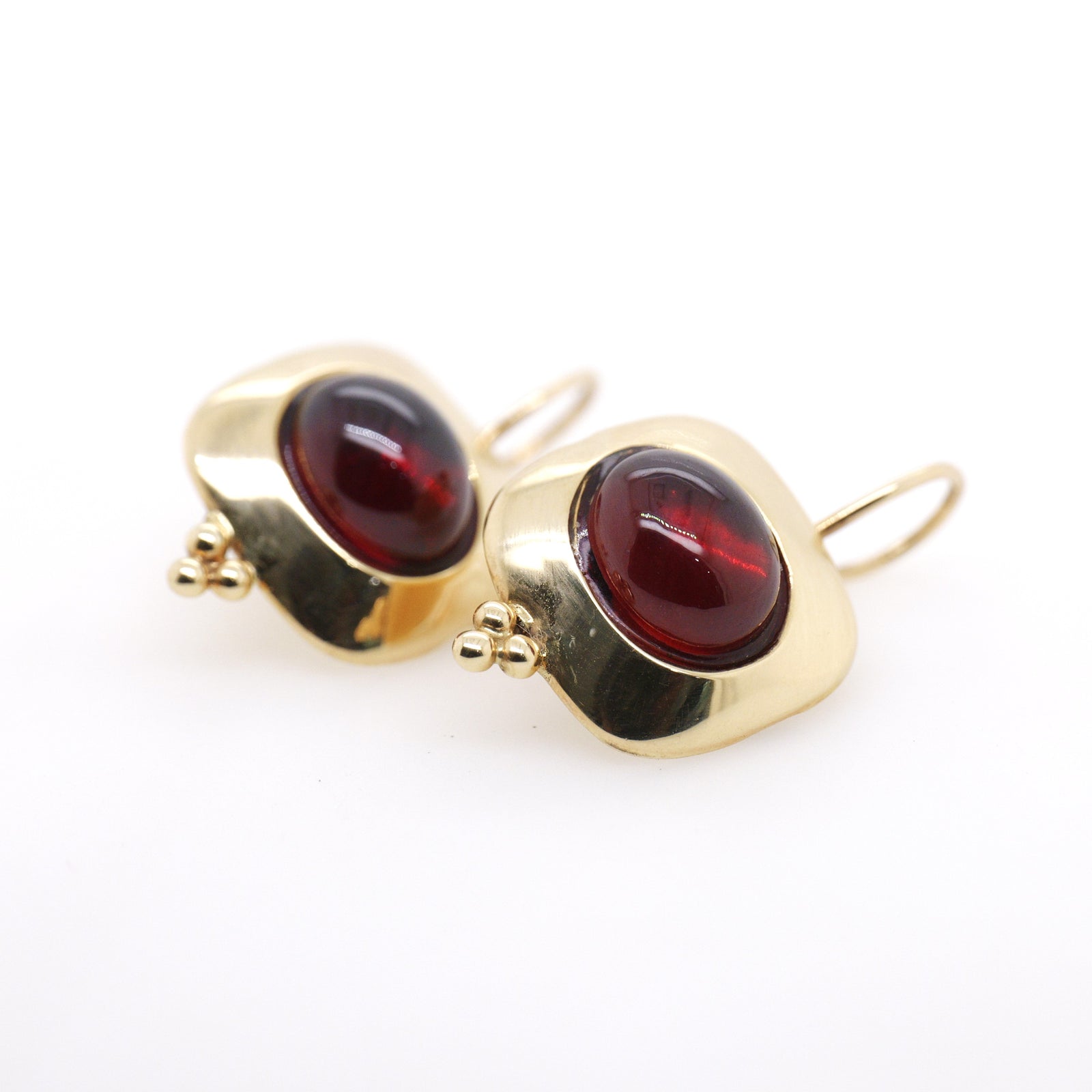 14ct Yellow Gold Oval Garnet and Shepherd Hook Earrings